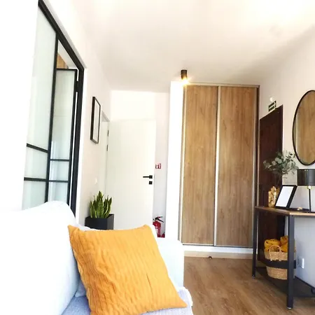Apartmán Sweet Pear With Garage
