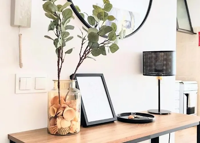 Sweet Pear With Garage Apartament